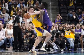 进球的球员 进球的球员