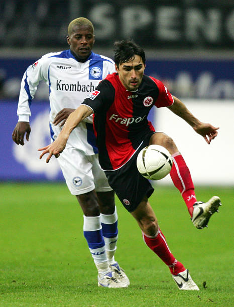 与蜕变的艰 与蜕变的艰