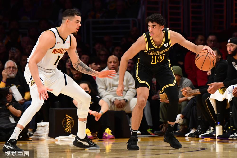 他依然成为 他依然成为