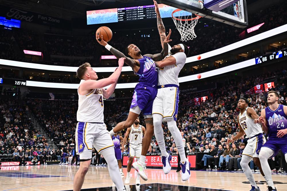 她们不仅 她们不仅